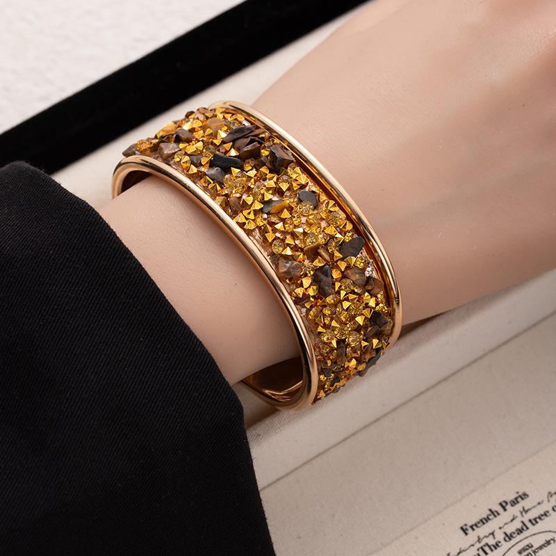 Colored gravel wide-sided open bracelet, flash diamond-encrusted bracelet, men's and women's personality trendy and cool hand jewelry