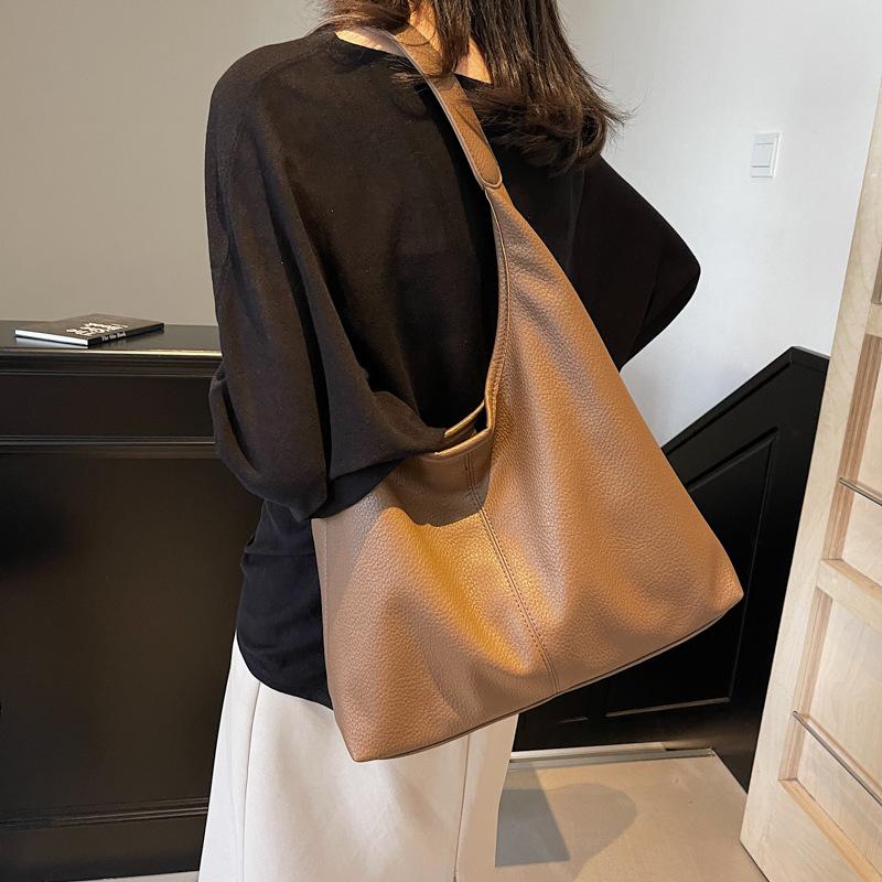 Textured Mother and Child Bag Women's Bag 2025 New Shoulder Large Capacity Underarm Bag Messenger Bag