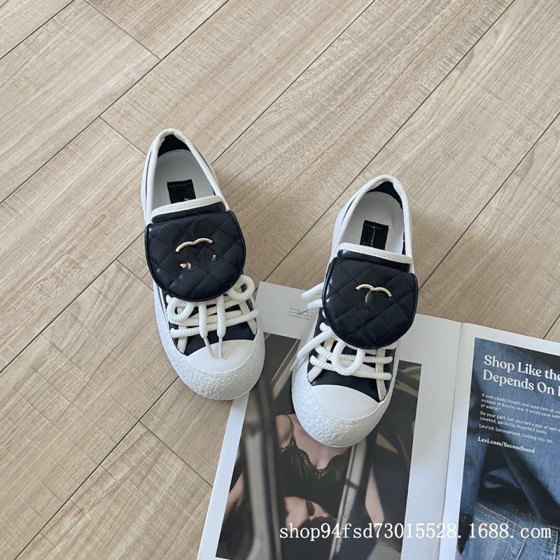 

Xiaoxiangfeng 20 new thick-soled moving schoolbag buckle canvas shoes casual biscuit shoes lace-up little white shoes women s single shoes 35 чёрный