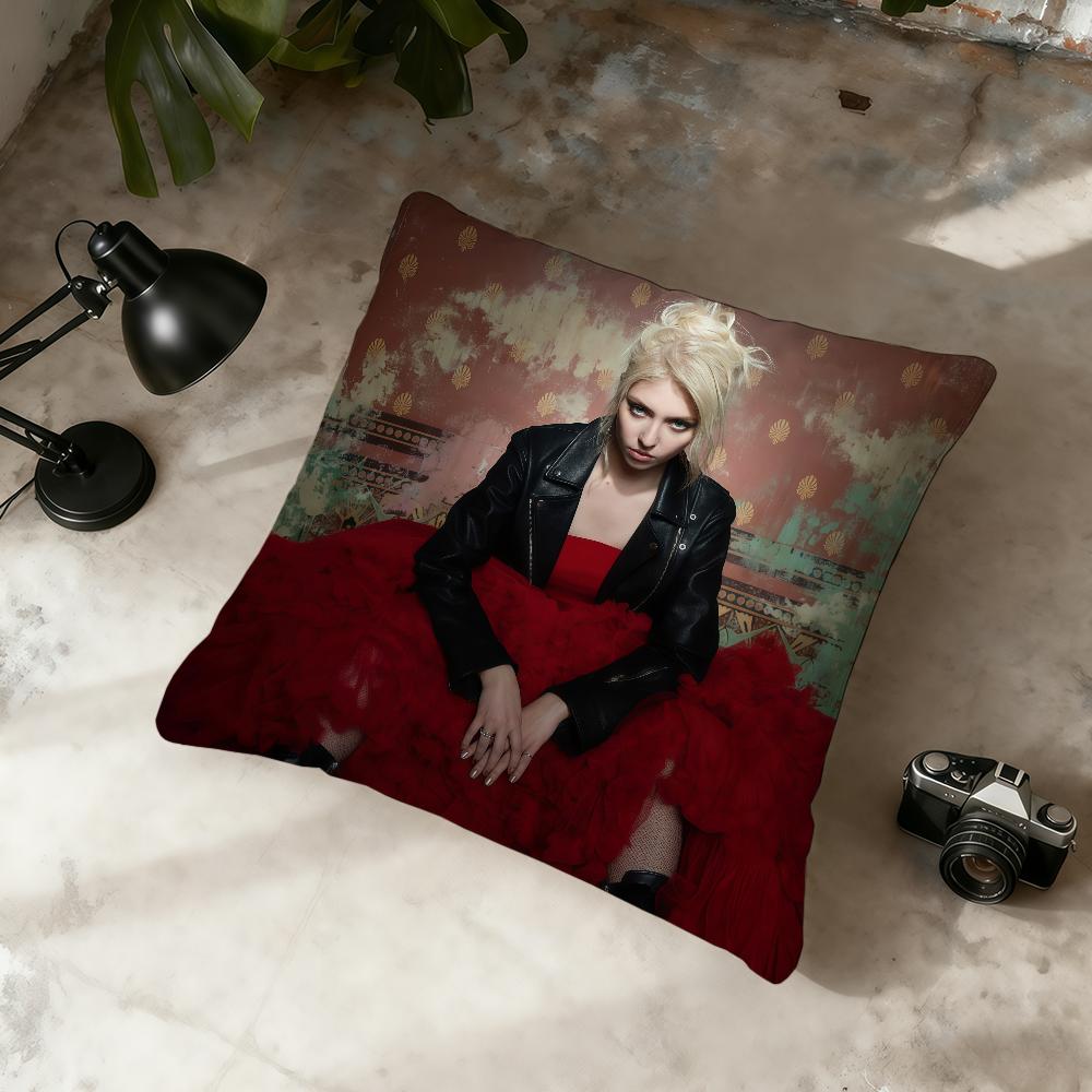 Actor Model T-Taylor Momsen Cushion Cover Home Office Convenient Nordic Simplicity Hit With Zipper Cushion Cover