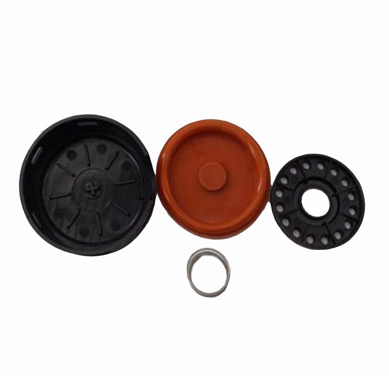 LR023777 Car Engine Valve Cover Oil Trap With Gasket 31319642 30757662 Fit For Land Rover LR2 Volvo XC60 XC70 XC90 S80 V70