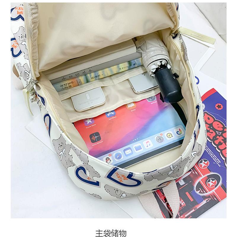 IELGY women's backpack, cute cartoon bear casual backpack.