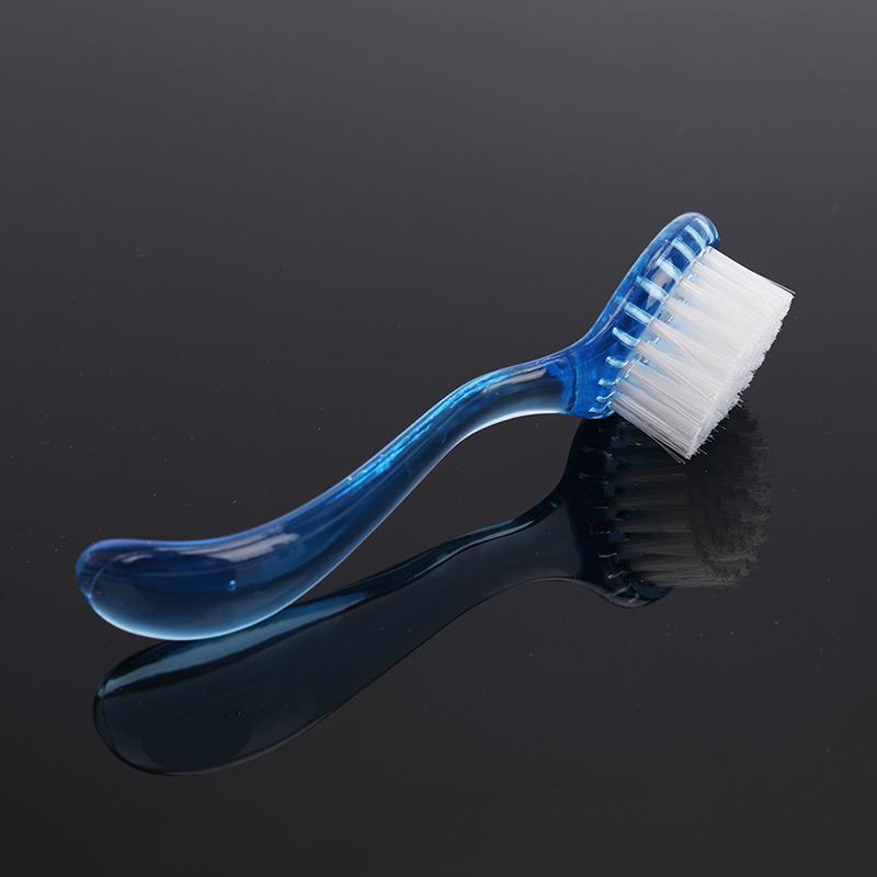 Plastic Handle Nail Brush Professional Manicure Tool Clean Dust Nail Art Tool