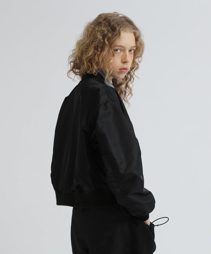 AVIREX SHORT LIGHT MA-1 black