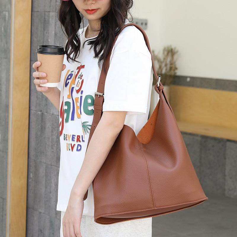 IELGY Korean version of casual retro bucket bag, fashionable lychee pattern child and mother bag, soft leather shoulder messenger women's bag