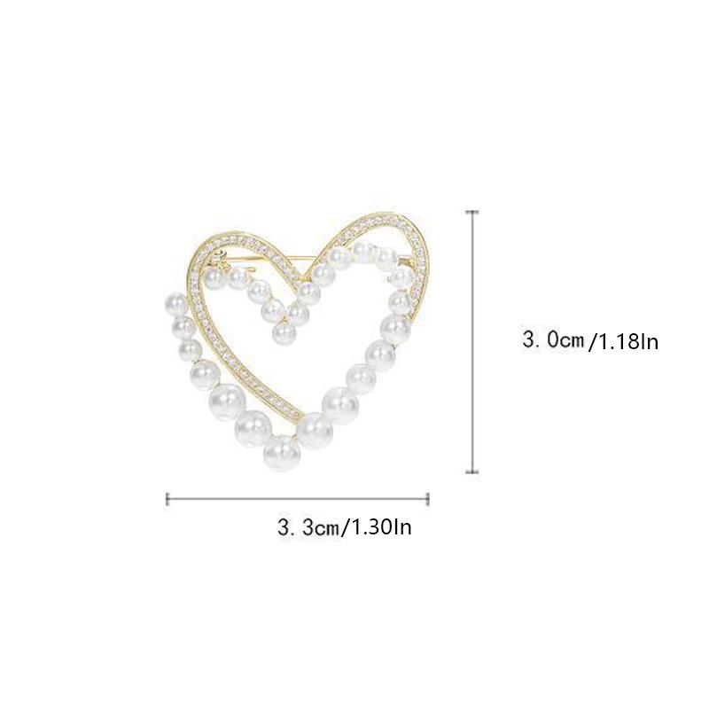 Simple Temperament Faux Pearl Zircon Brooches for Women Elegant Love Heart Pins Clothes Accessories Wedding Gifts
