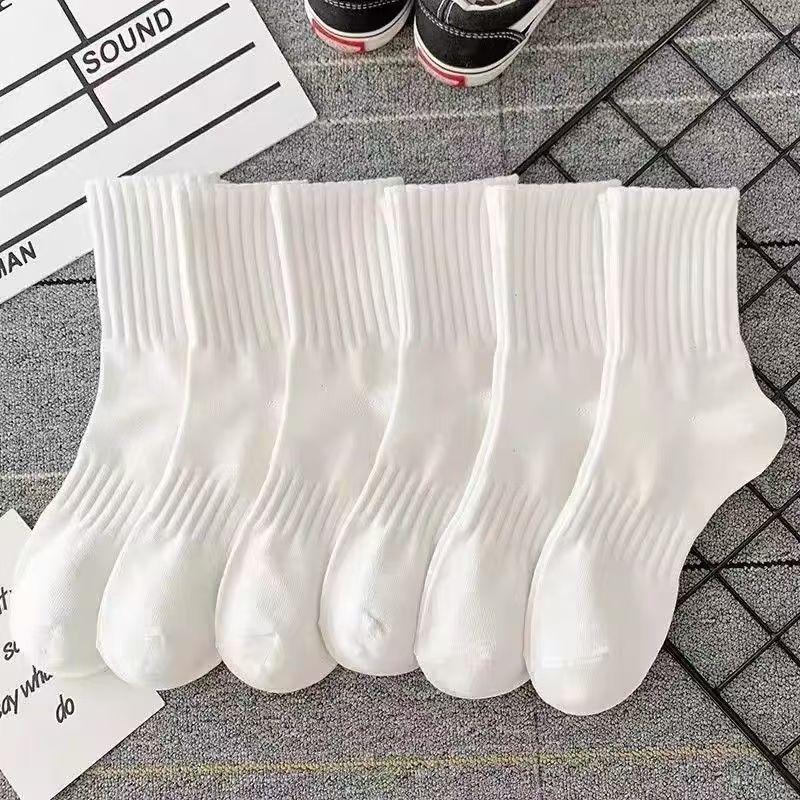 Socks black and white solid color four-season sports socks breathable sweat-absorbing deodorant men's and women's medium tube socks