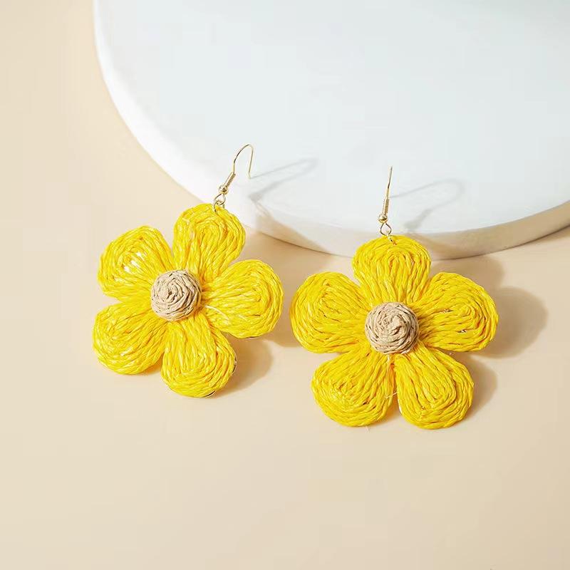 Sweet Wind Puff Flower Earrings Feminine Niche High-Quality Rattan Ear Hook Jewelry