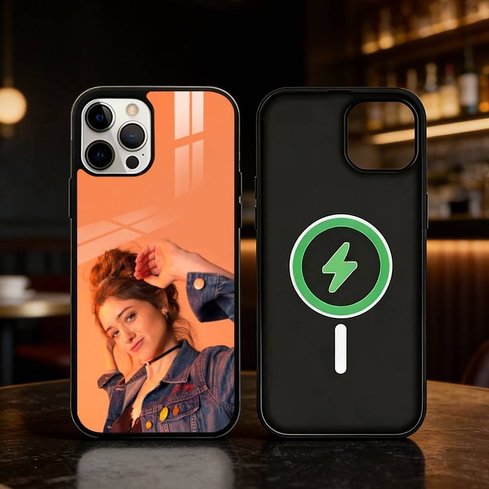 Retro Chic Vibe Natalia Dyer Phone Case For iPhone 17/16/15/14/13/12/Plus/Pro/Max for Magnetic Wireless Charging