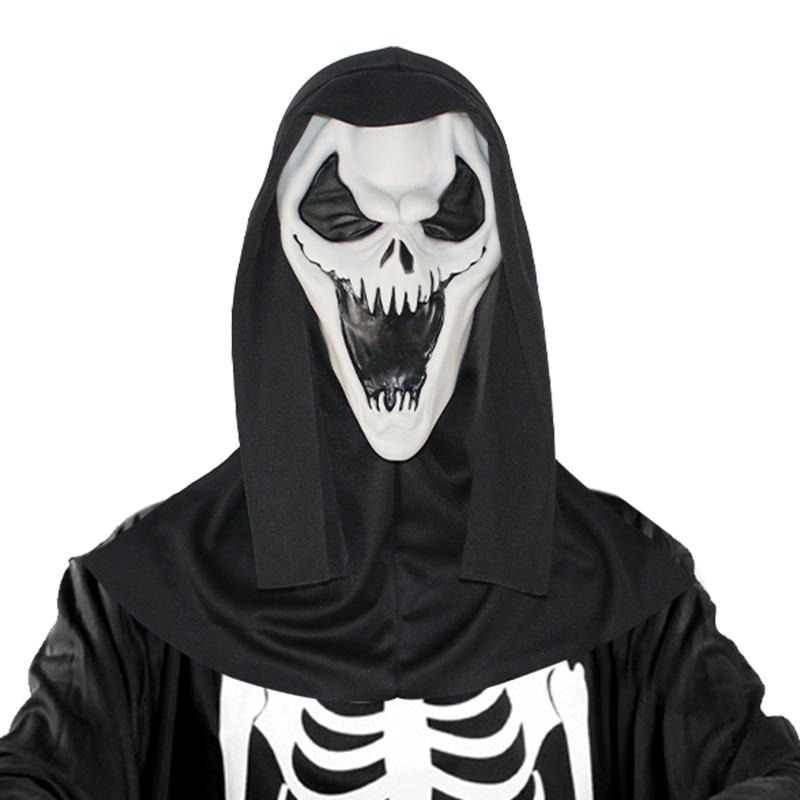 

Маска ужаса и крика на Хэллоуин 2