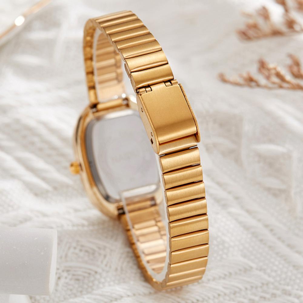 Neue kompakte Quarzuhr mit ovalem Zifferblatt und Kettenriemen im koreanischen Stil, Damenuhr mit Faltschließe, vielseitige Kleidung