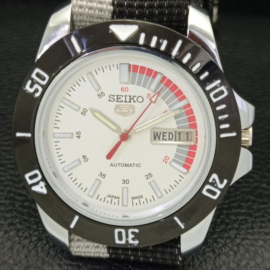 JAPAN MENS AUTOMATIC SEIKO 5 REFURBISHED 6309A WHITE DIAL WRIST WATCH A426512-2