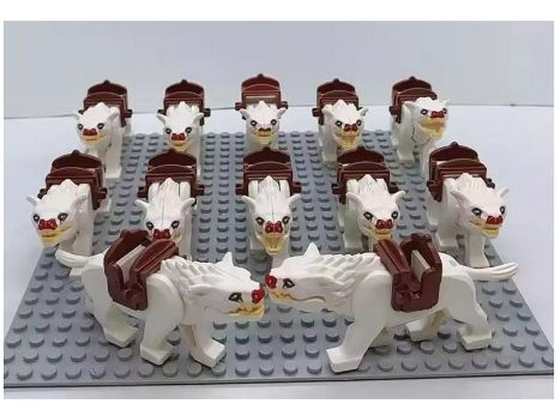 Roman Warrior Cavalry Series Minifigure Building Blocks Set (21 Pcs)