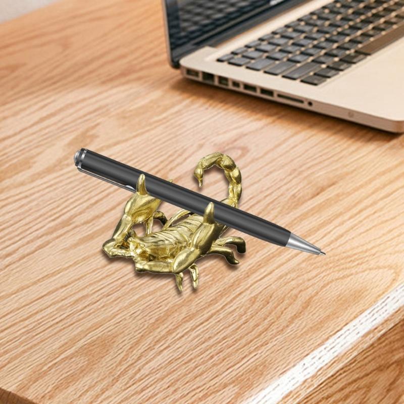 Antiqued Brass Scorpions Miniature Figurine Pen Holder Ornament for Business Gift Giving and Home Office Desktop Decors