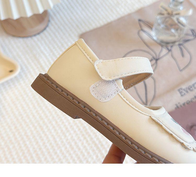 2025 Mädchen Leder Prinzessin Schuhe: Frühling/Herbst Kleinkindschuhe mit weicher Sohle