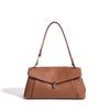 Shoulder bag, leather flip small square bag, messenger bag, commuter large-capacity handbag bag.