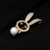 Micro-set Crystal Zircon Rabbit Brooch Women's Niche High-end Zodiac Rabbit Pearl Pin High-end Suit Accessories Trend