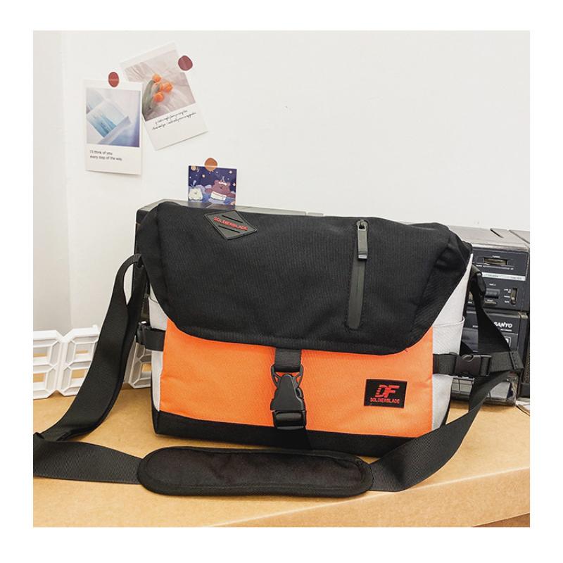 Sports Large Capacity Men's One Shoulder Oxford Cloth Retro Leisure Messenger Bag Business Messenger Bag Bag