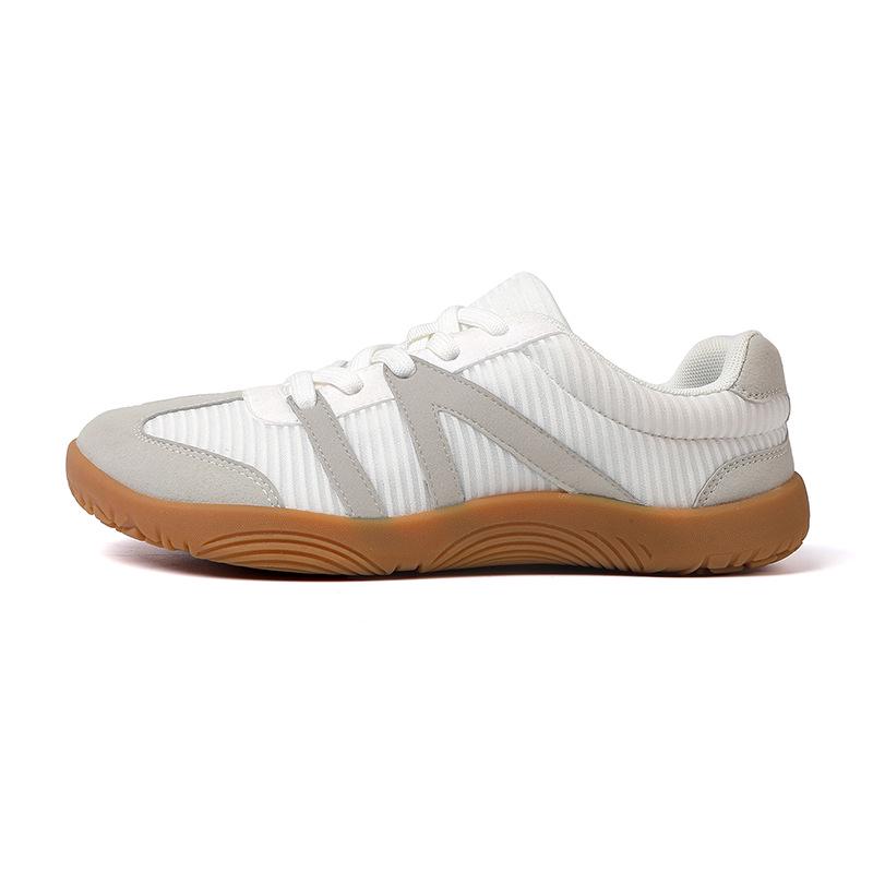 Cross-Border Wide-Toe Barefoot Hiking Fitness Shoes for Men & Women - Breathable Casual Sports Shoes.