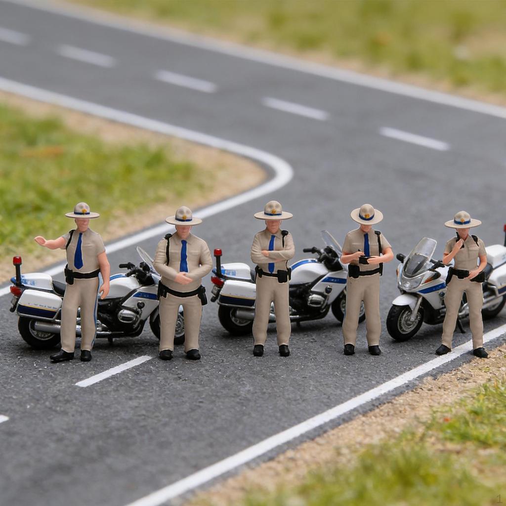 5 Pieces 1/64 Miniature Model Tiny People Role Play Resin Realistic Ornament for Train Layout