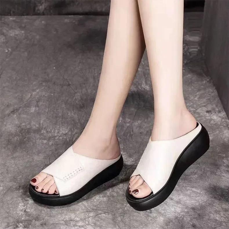 Fashion Hot Selling True Soft Leather Thick Sole Soft Sole Mom Slippers Women's Summer Outerwear 2025 New Fashion Slope Heel Sandals