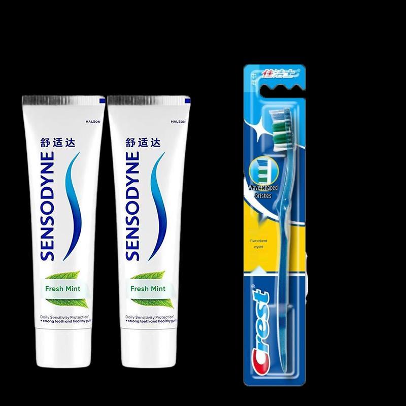 Набор Sensodyne «Мятная свежесть»: зубная паста и зубная щетка