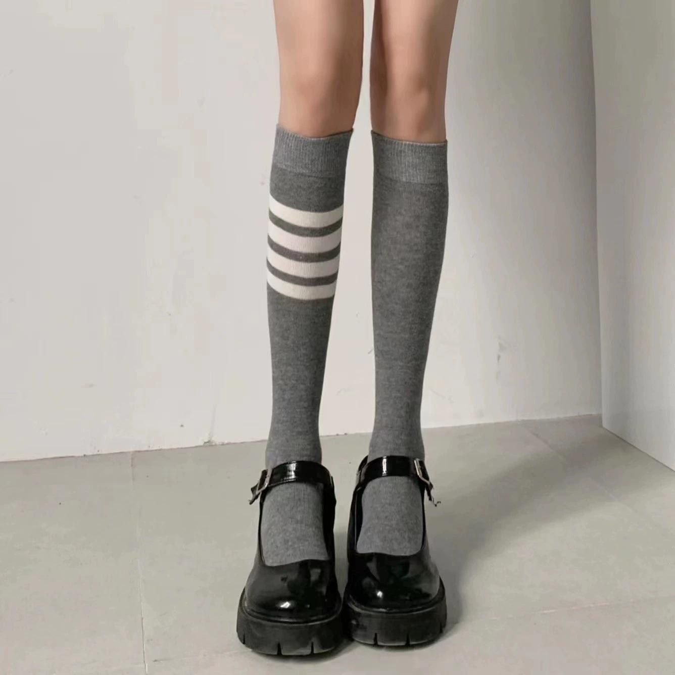 

Fashion Striped Knee High Socks for Women Girls Kawaii Cute Sexy Lolita Long Tube White Sport Knitted Leg Sockings Accessories One Size серый