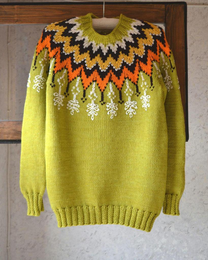 Women's Trendy Color Block Round Neck Knitted Sweater