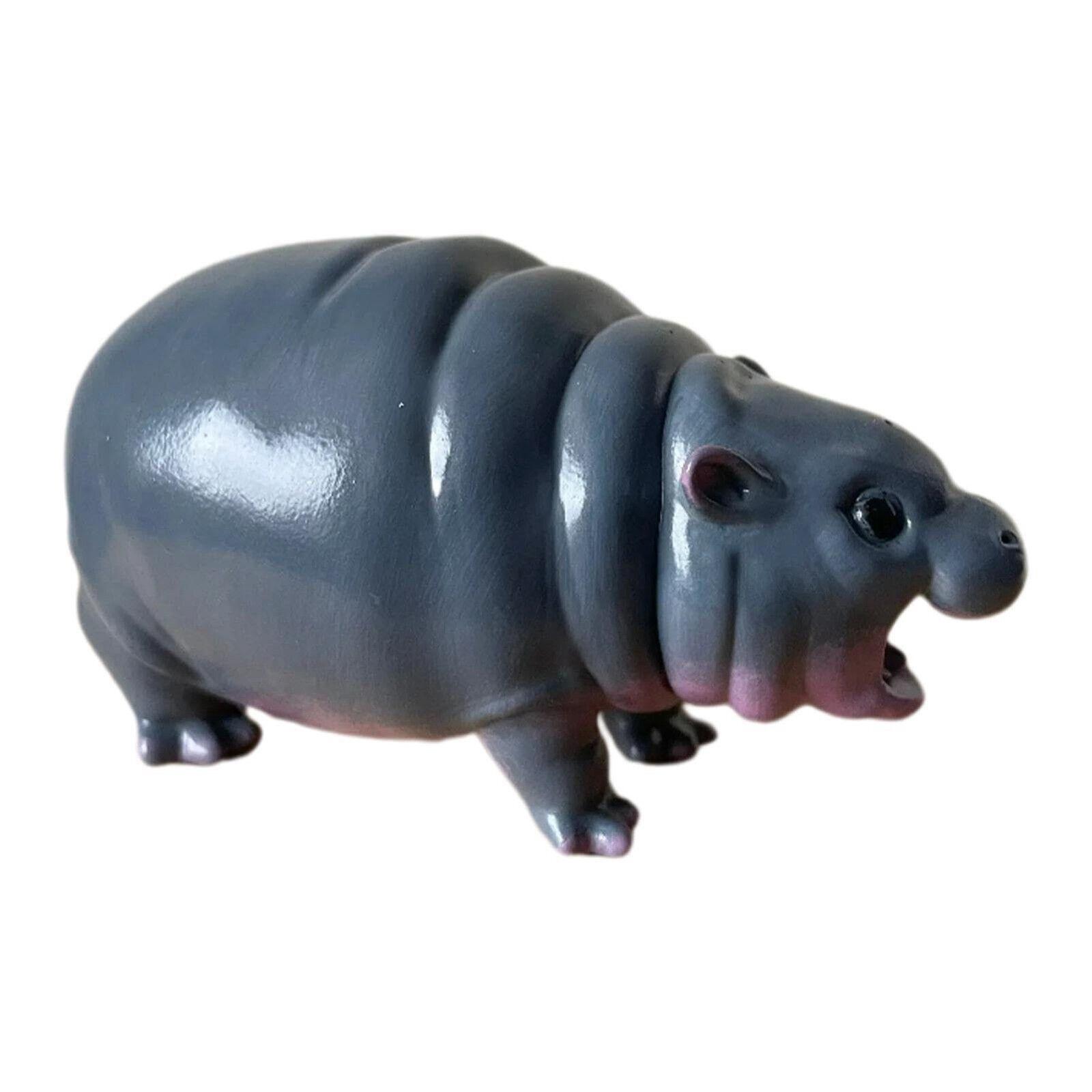 

Miniature Hippo Resin Statue Desk Ornament Perfectly for Living Room Display and Car Decoration B