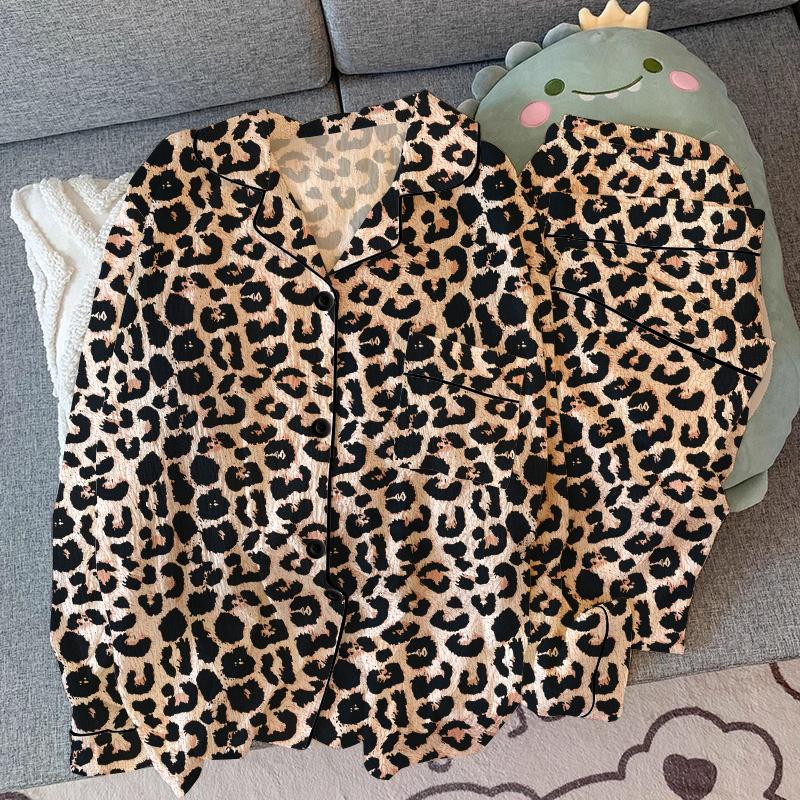 Premium Leopard Print Pajamas Women'S Spring Long-Sleeved Fashion Sweet And Spicy Cartoon Loose Cardigan Loungewear Set