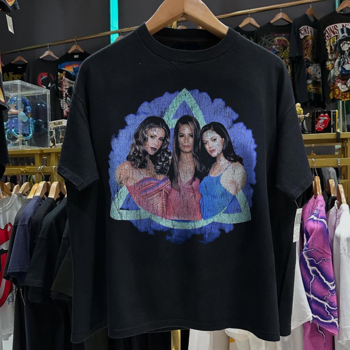 2002 Charmed Aged T-Shirt Black M S