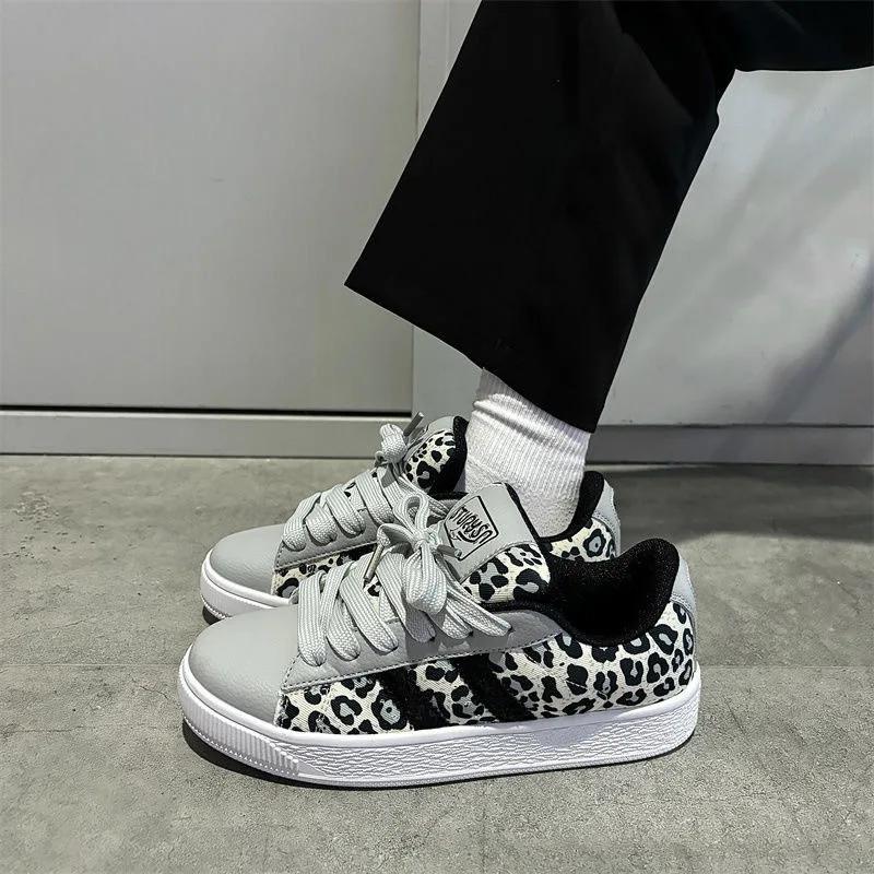 Women's Shoes Fashion Street Skateboard Shoes New Casual Sport Shoe Vintage Leopard Print Design Women Shoes Sneakers for Women