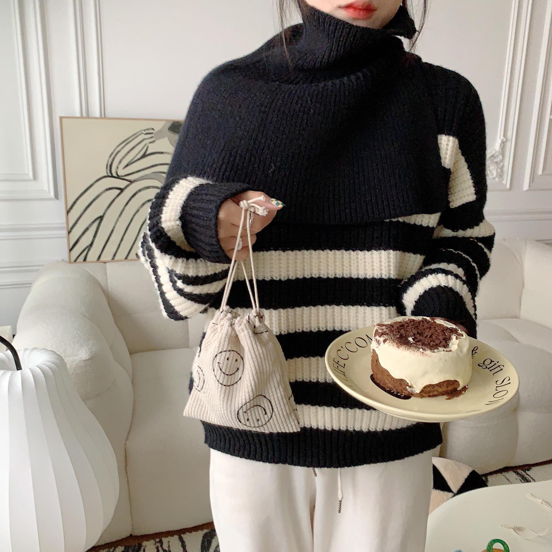 

Сумка для хранения косметики и всякой всячины из вельвета в стиле ретро со смайликом на шнурке Smiley Trumpet бежевый