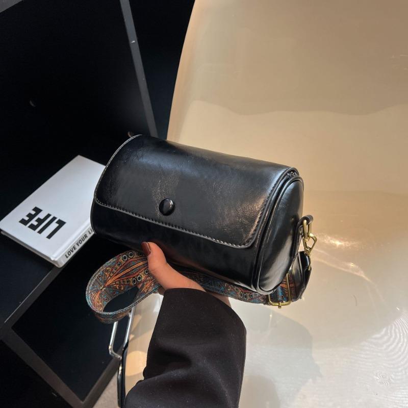New Retro Small Bag Niche Design Spring Versatile High-end Broadband Shoulder Messenger Bag Cylinder Bag