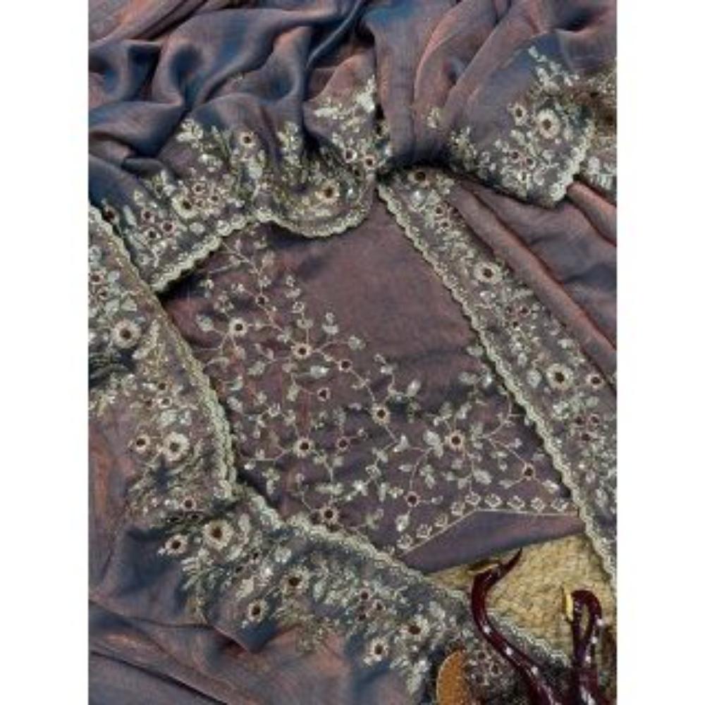 Nye farger i den trendsettende saree-kolleksjonen