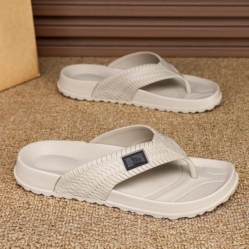 Fashion Men's Home Slippers Flip Flops 2025 EVA Summer Bathroom Slippers Outdoor Non-slip Sandals Soft Open Toe Beach Casual Shoes