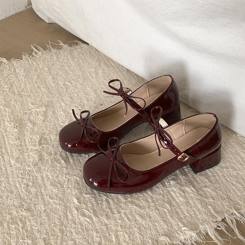 

Retro red bow thick heel light mouth single shoes women s 2025 new versatile round head height increase Mary Jane small leather shoes 39 червоний