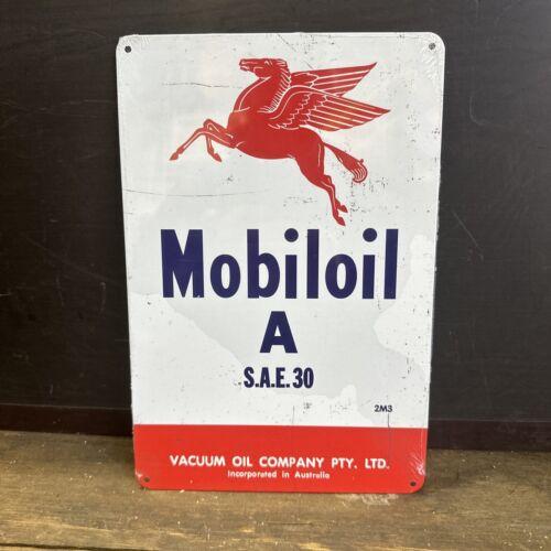 Mobiloil Pegasus Repro Small Tin SignAluminum 20x30cm(7.8x11.8inch)