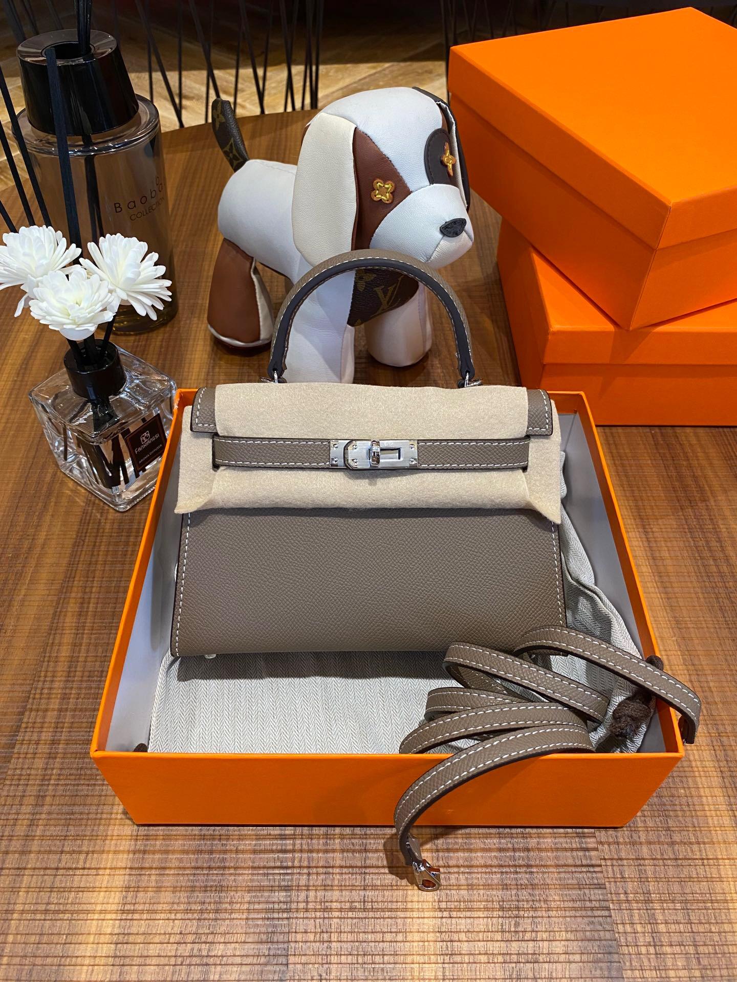 

Модна жіноча шкіряна міні-сумка Epsom другого покоління через плече та поштову сумку 19cm