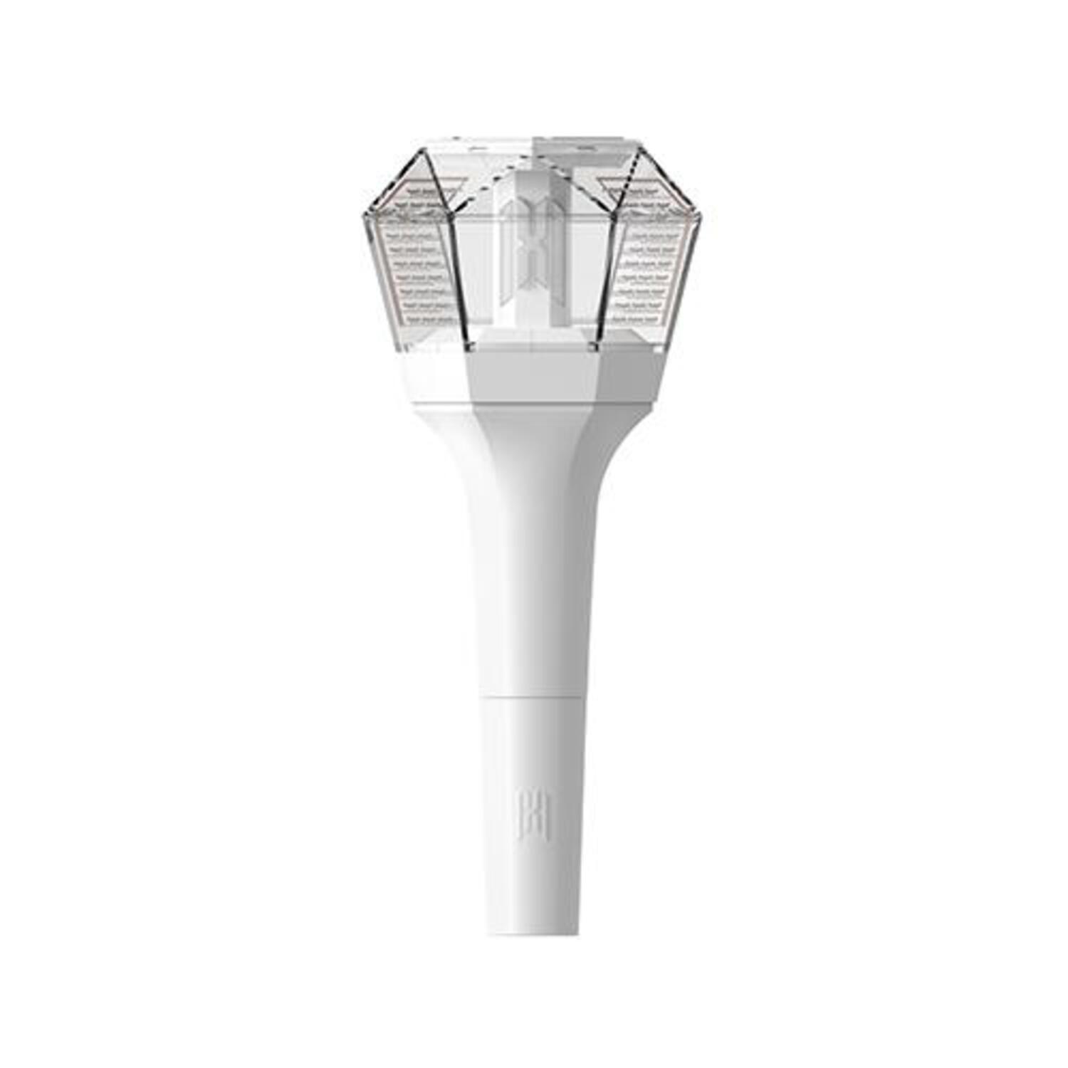 

MONSTA X - ОФИЦИАЛЬНЫЙ ЛАЙТСТИК вер.3 LIGHT STICK ver.3