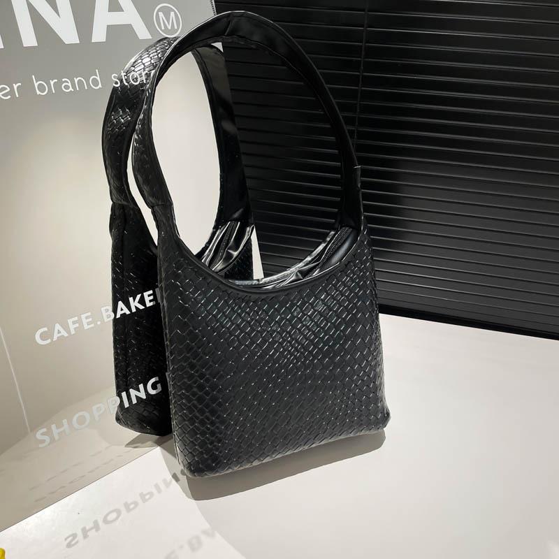 

Casual retro large-capacity tote bag, new popular versatile daily practical shoulder bag for women чёрный