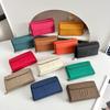 Women's Genuine Leather Crossbody Phone Bag: New Stylish Cowhide Shoulder Wallet for Fashionable Commuting