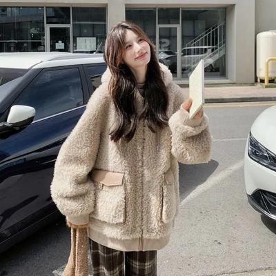 Playful Age-reducing Cotton Jacket Hooded Lamb Wool Jacket Women's Winter Design