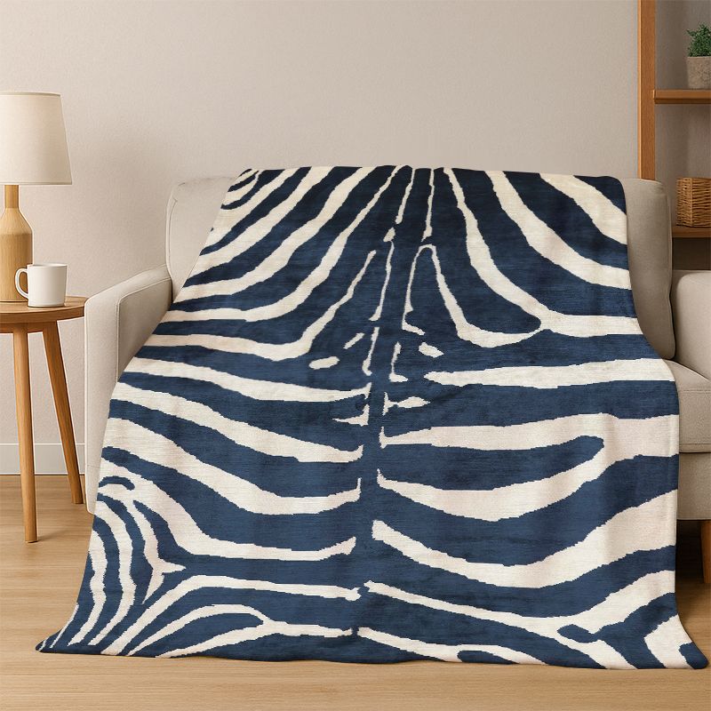 Luxurious Leopard Tiger Print Beast Fur Flannel Blanket Soft Warm Throw Blanket for Bedroom Living Room Bed Travel Camping Gift