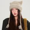 Nische süße Katzenohren gestreifte Wollmütze Herbst- und Winter-Modetrend Teufelszöpfe warme Strickmütze Kälteschutzmütze