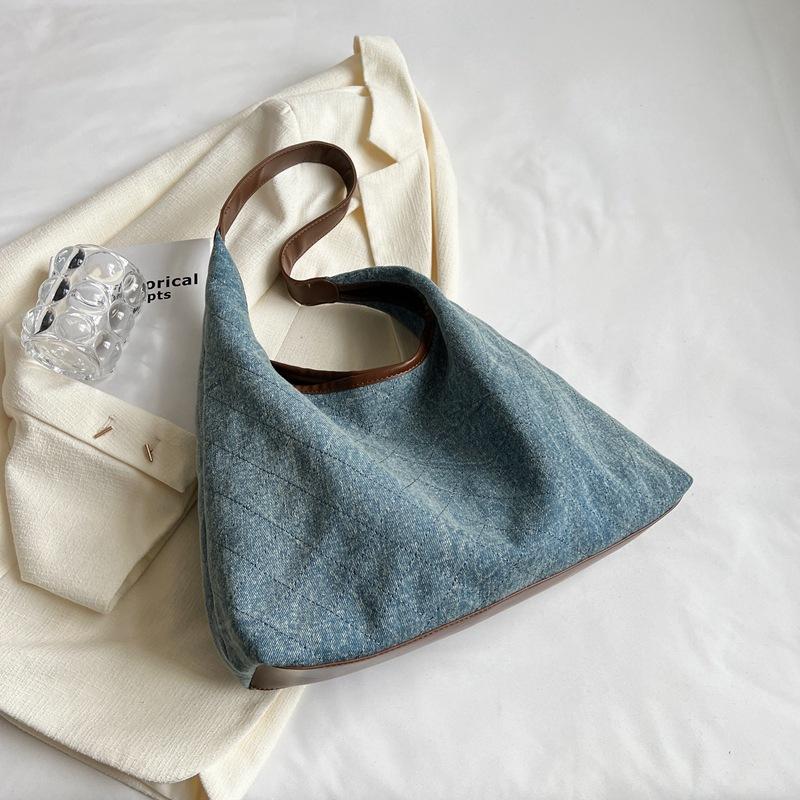 Denim Hobo Bag Large Capacity Shoulder Bag Women's Casual Handbag Everyday Style