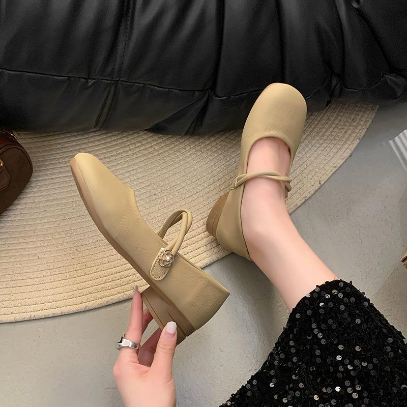 Coarse heel Mary Jane women's shoes Doudou shoes 2025 spring and summer new soft-soled lazy soft leather single shoes flat-soled grandma shoes