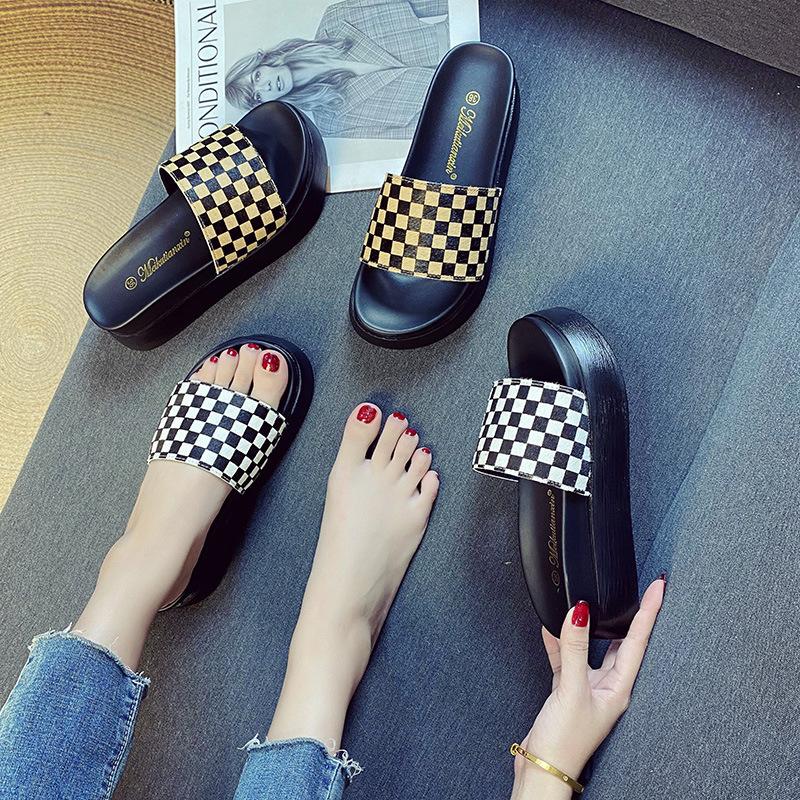 Horse hair leather thick-soled cool slippers women's summer wear summer 2025 fashion versatile fairy style ins tide beach shoes
