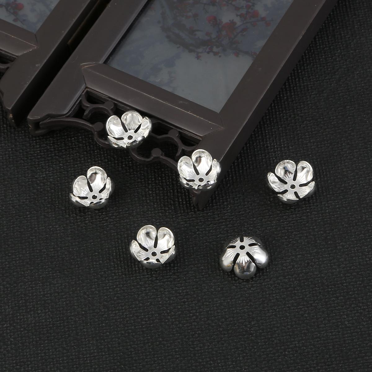 

Покрытие цветок лотоса свободные проставки из бисера колпачки конусные бусины колпачки филигрань для самостоятельного поиска ювелирных изделий 13×6mm 2pcs серебряный