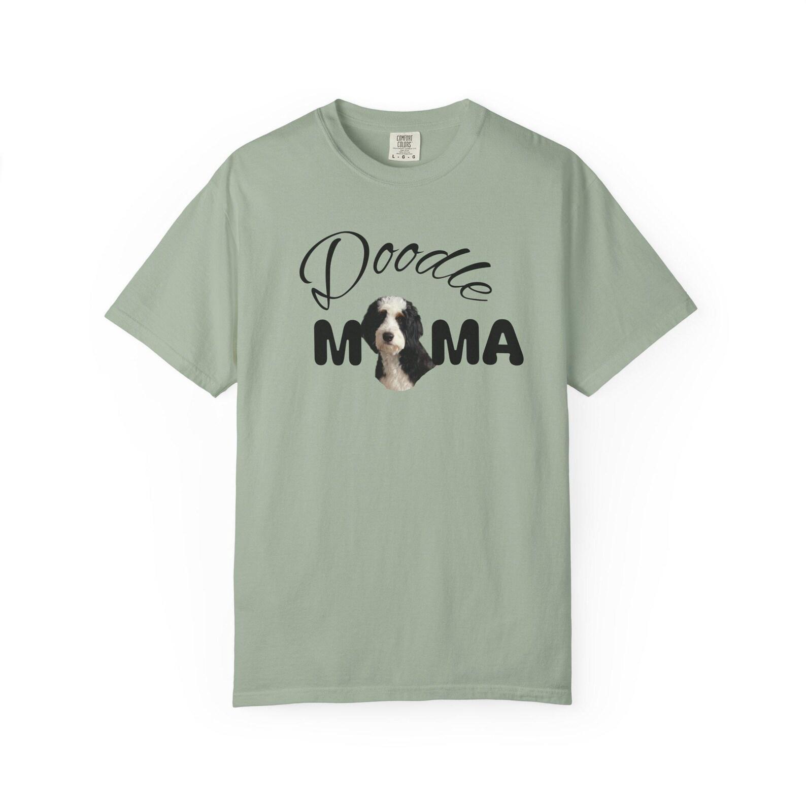 Doodle Mama T-Shirt | Dog Mom Portrait Tee XL